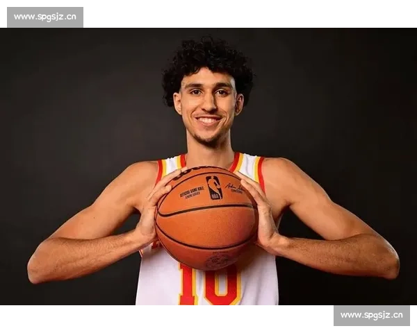 布朗尼休赛期特训揭秘:从发展联盟逆袭到夏季联赛的蜕变之路